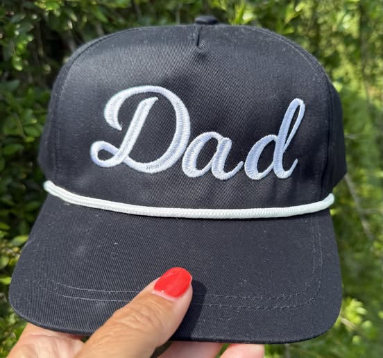 DAD BASEBALL HAT "TITLEIST" GOLF FONT
