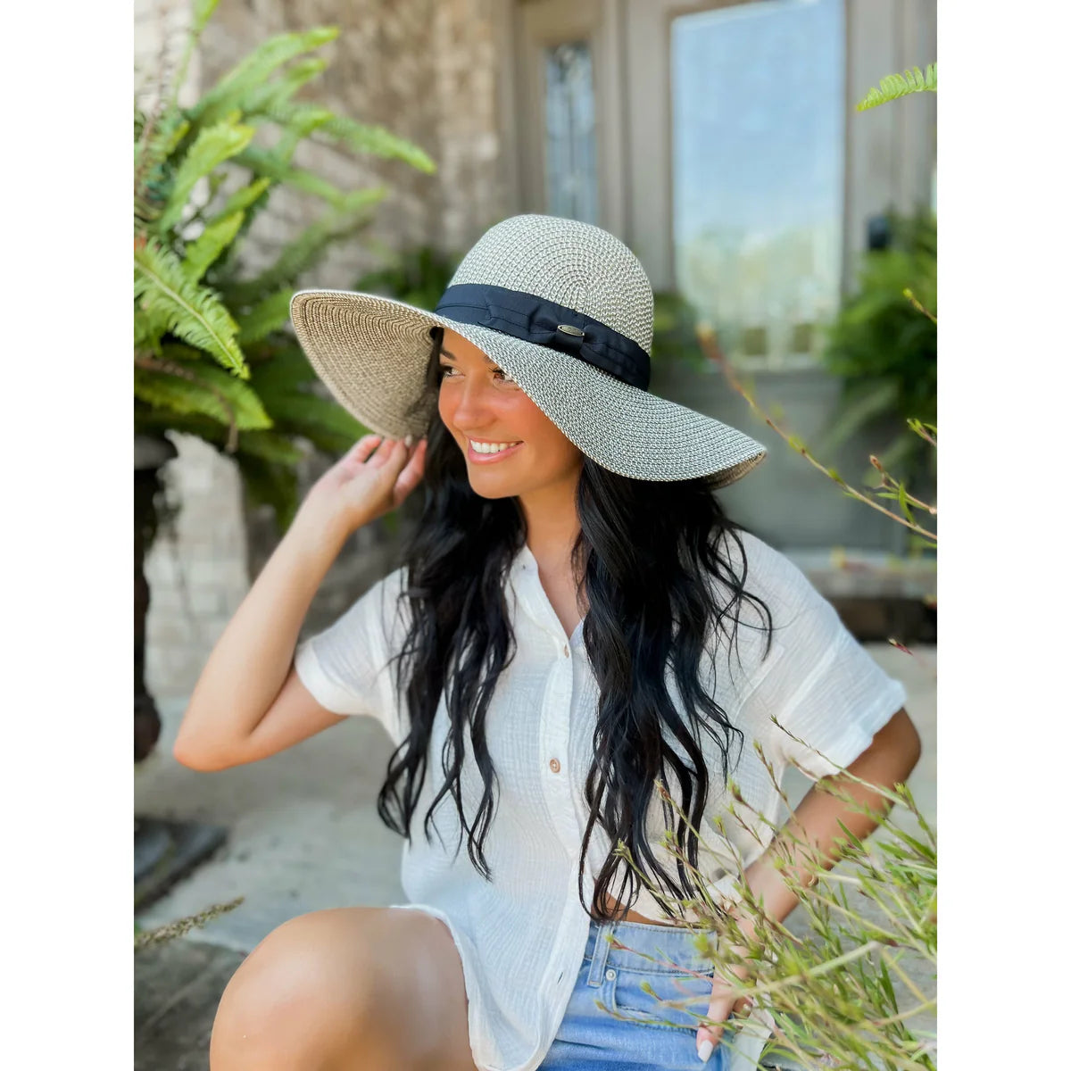 FOLDABLE STRAW SUNHAT PRICE INCLUDES EMBROIDERY